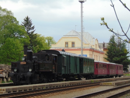 Parní vlak s lokomotivou 310.0134